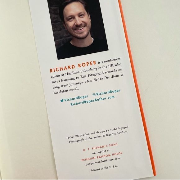 BOOK “How Not To Die Alone” it’s never too late to start living. Richard… - Picture 10 of 11